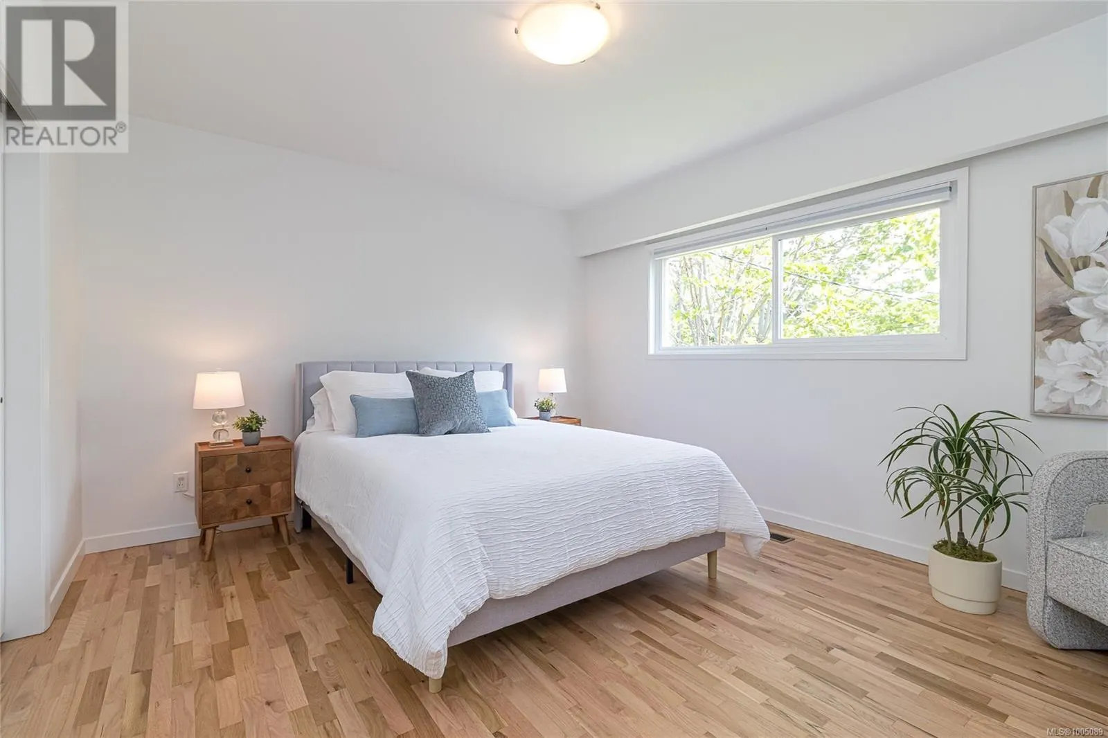 3515 Cardiff Pl
