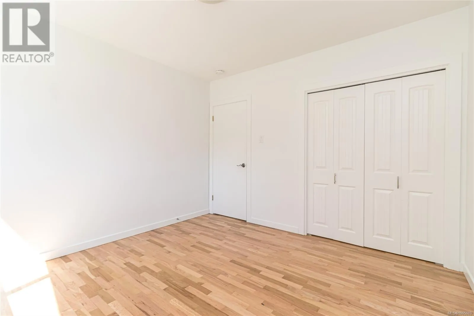 3515 Cardiff Pl
