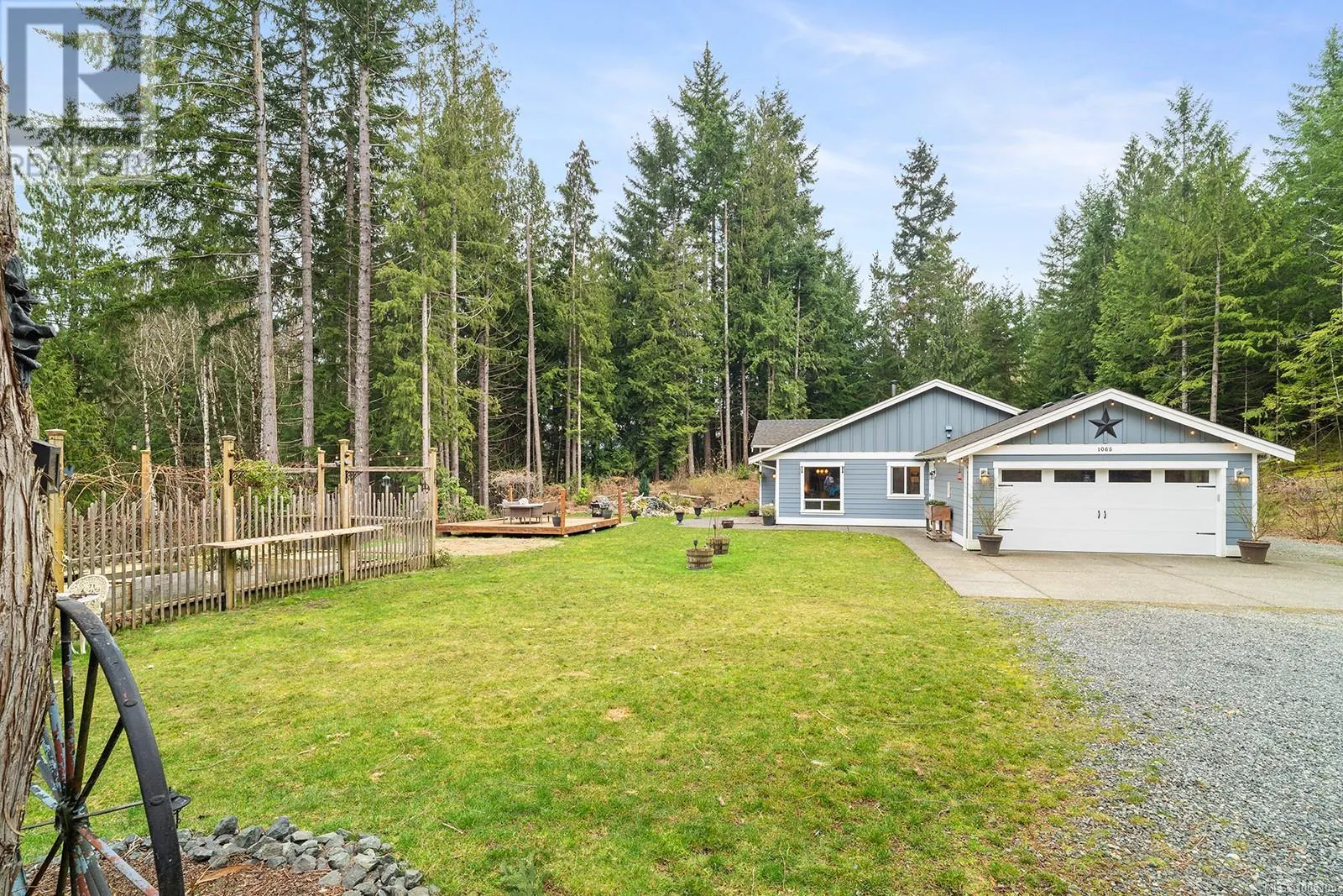 1065 Spider Lake Rd