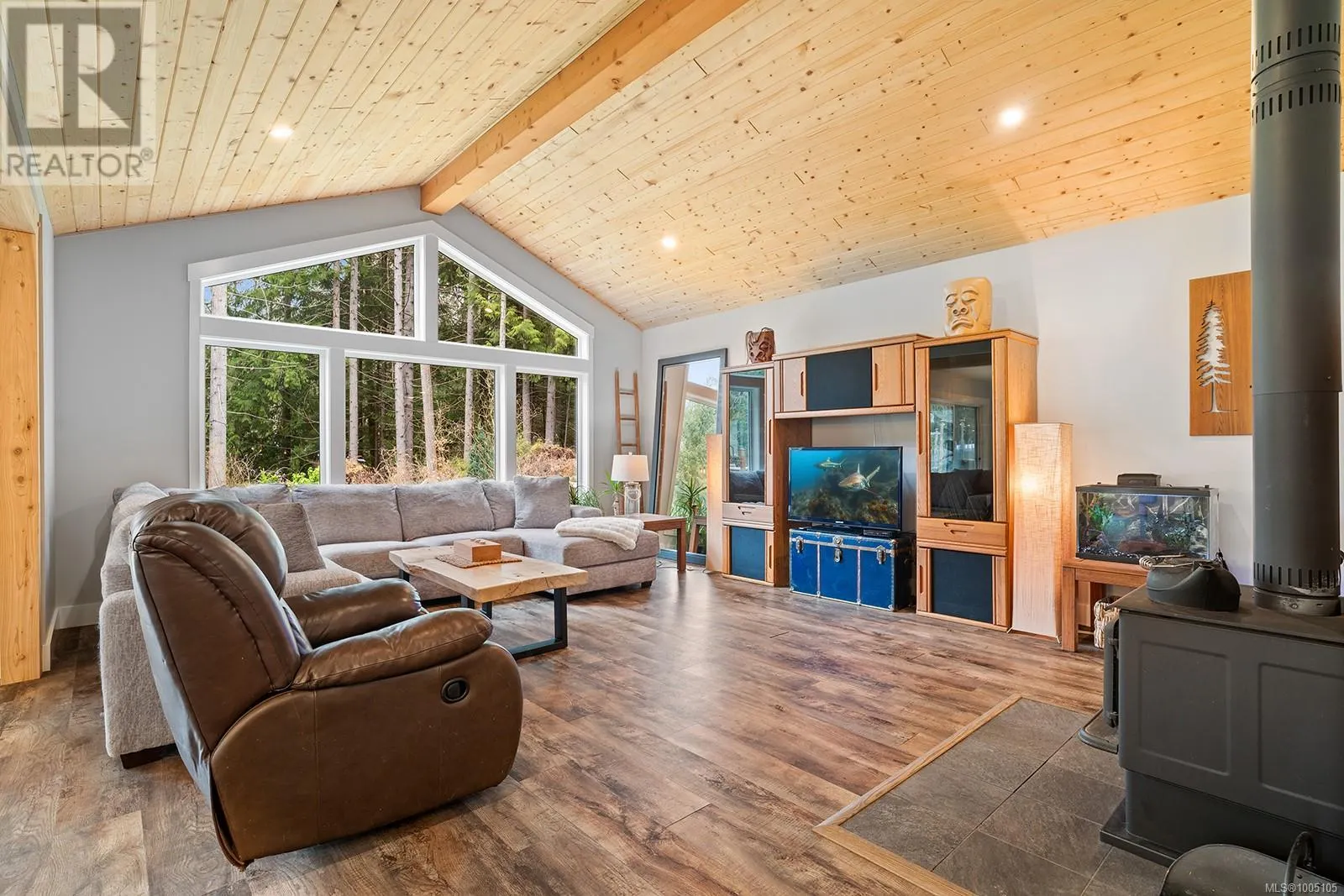 1065 Spider Lake Rd