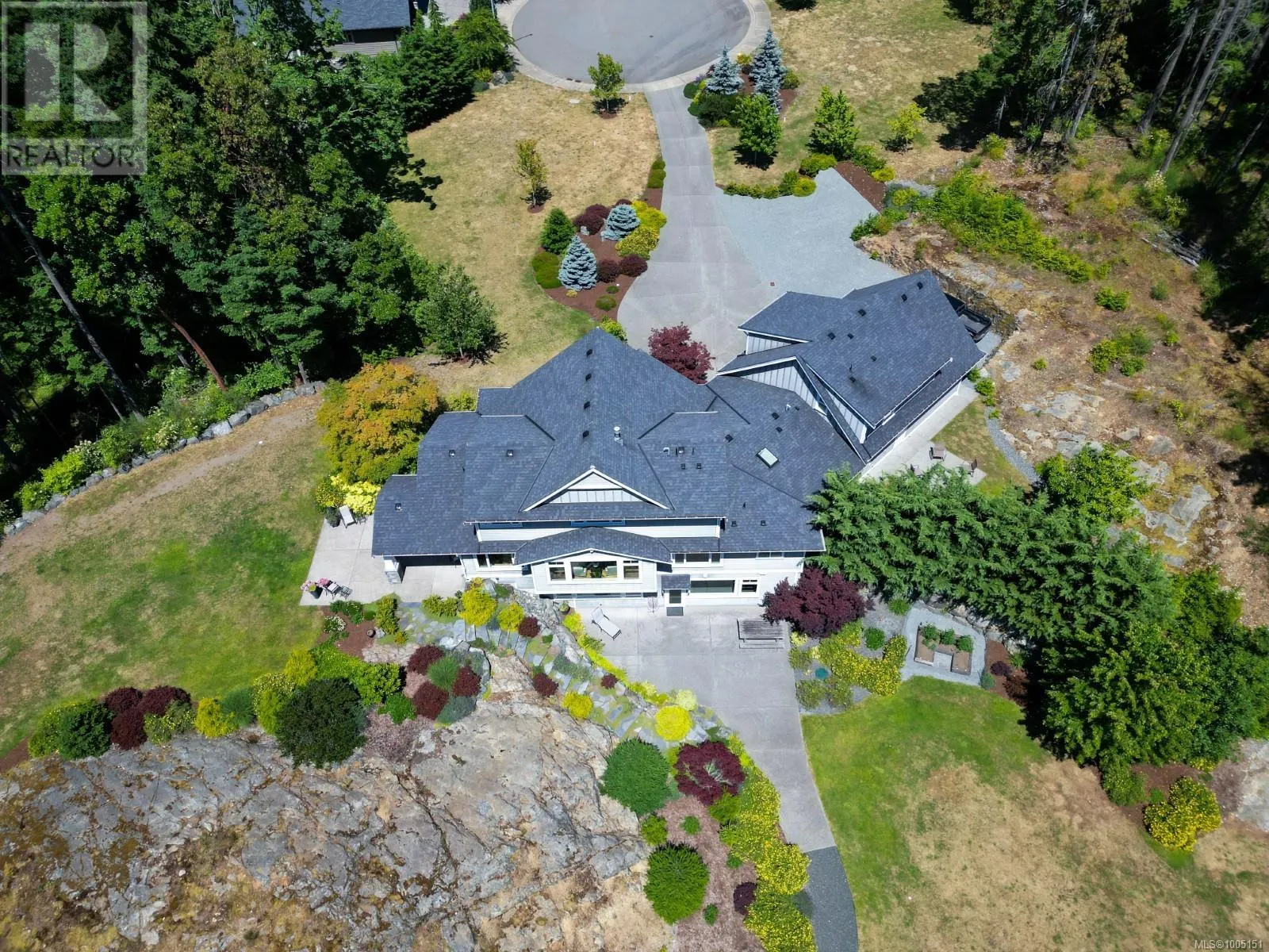 1432 Kaz Crt