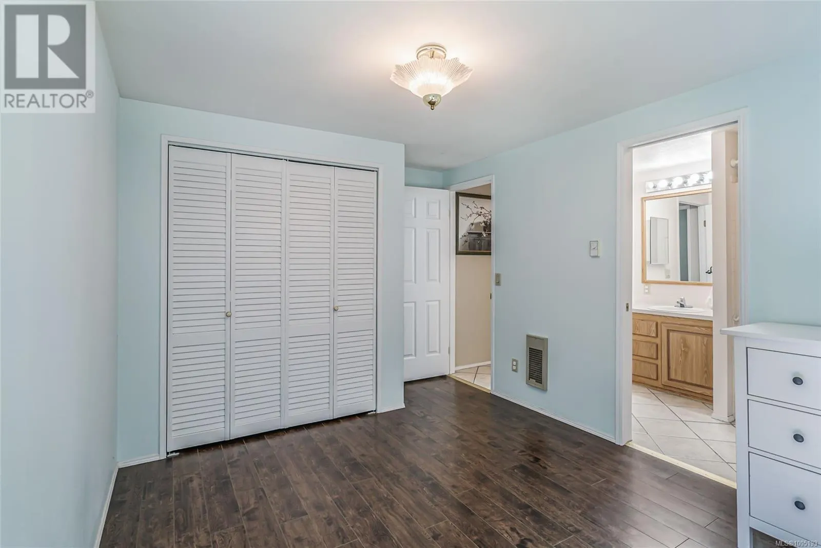 1122 Popham Rd