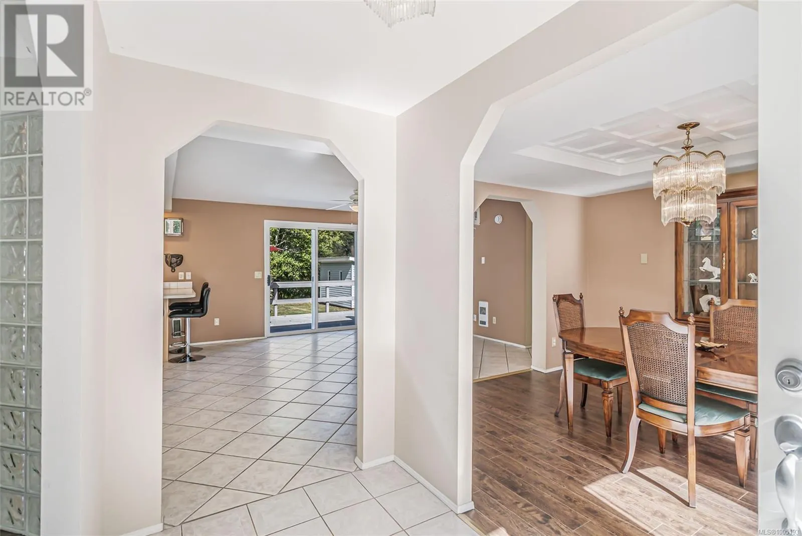 1122 Popham Rd