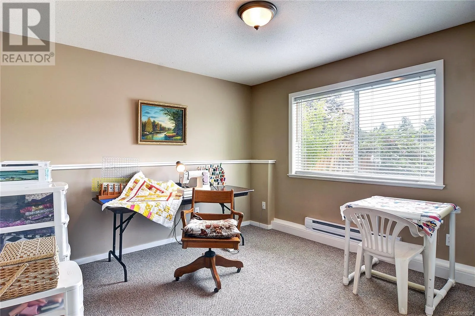 4837 Fairbrook Cres
