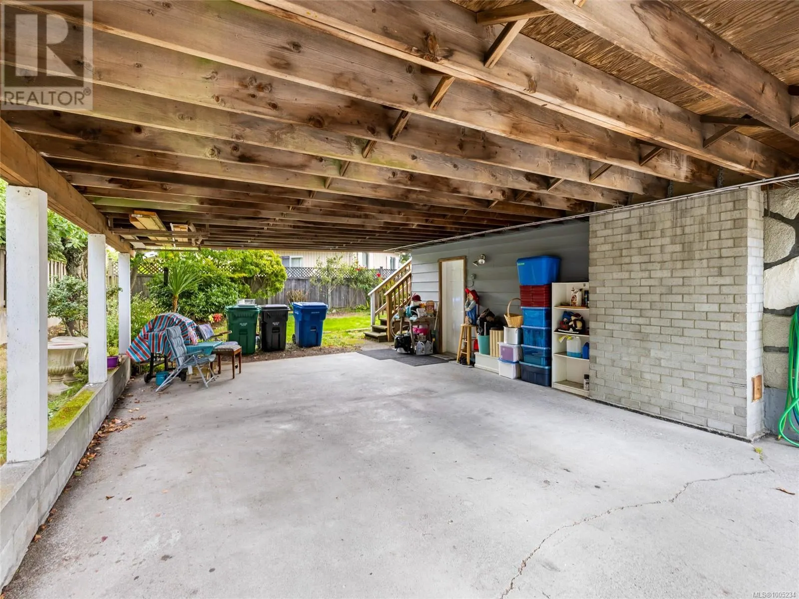 6080 Hammond Bay Rd