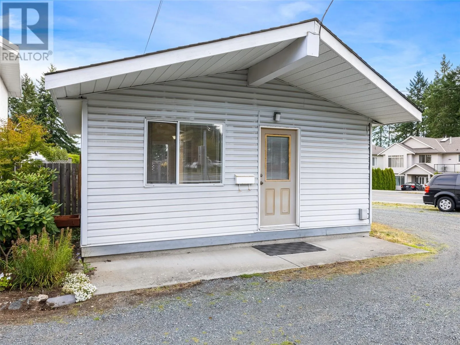 6080 Hammond Bay Rd