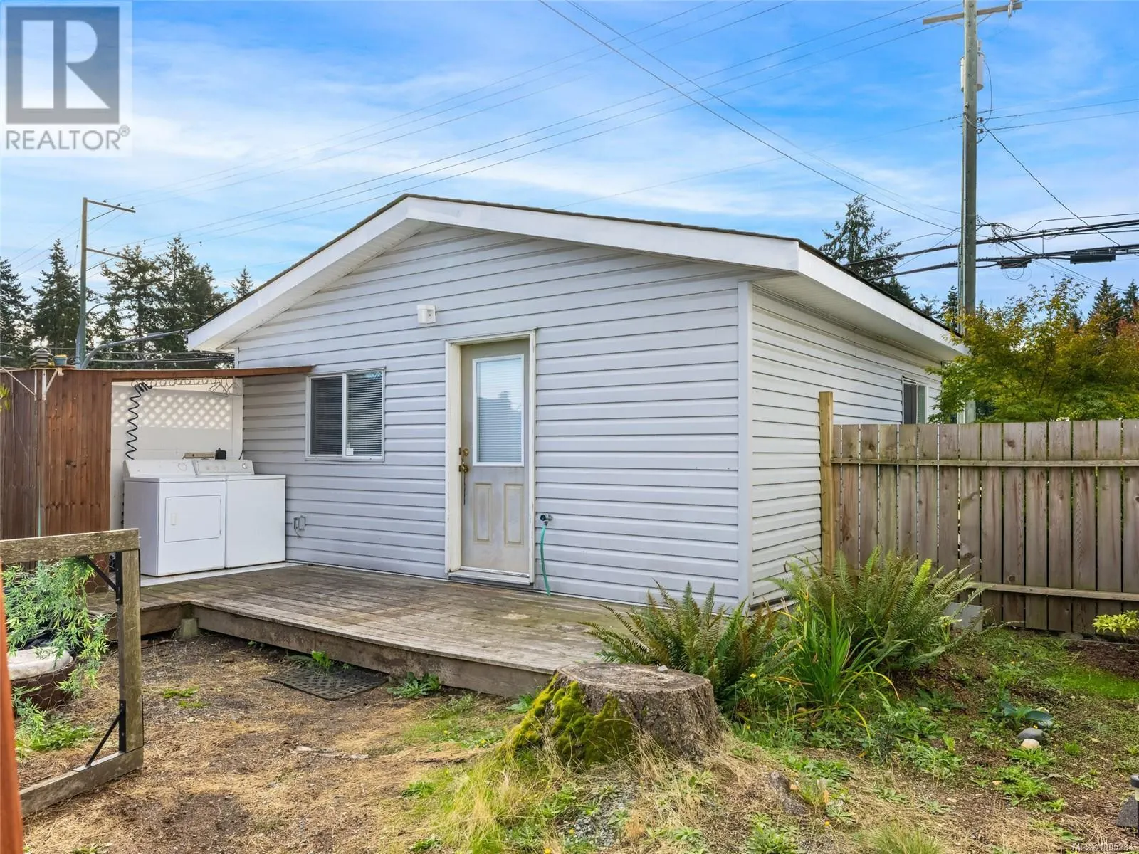 6080 Hammond Bay Rd