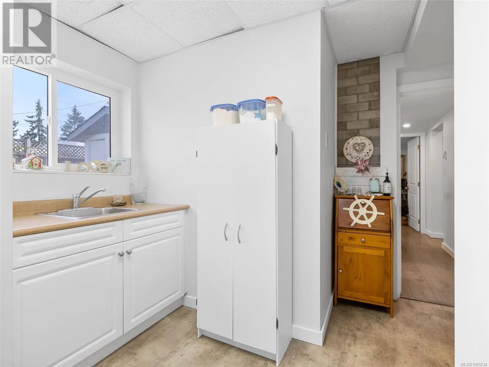 6080 Hammond Bay Rd