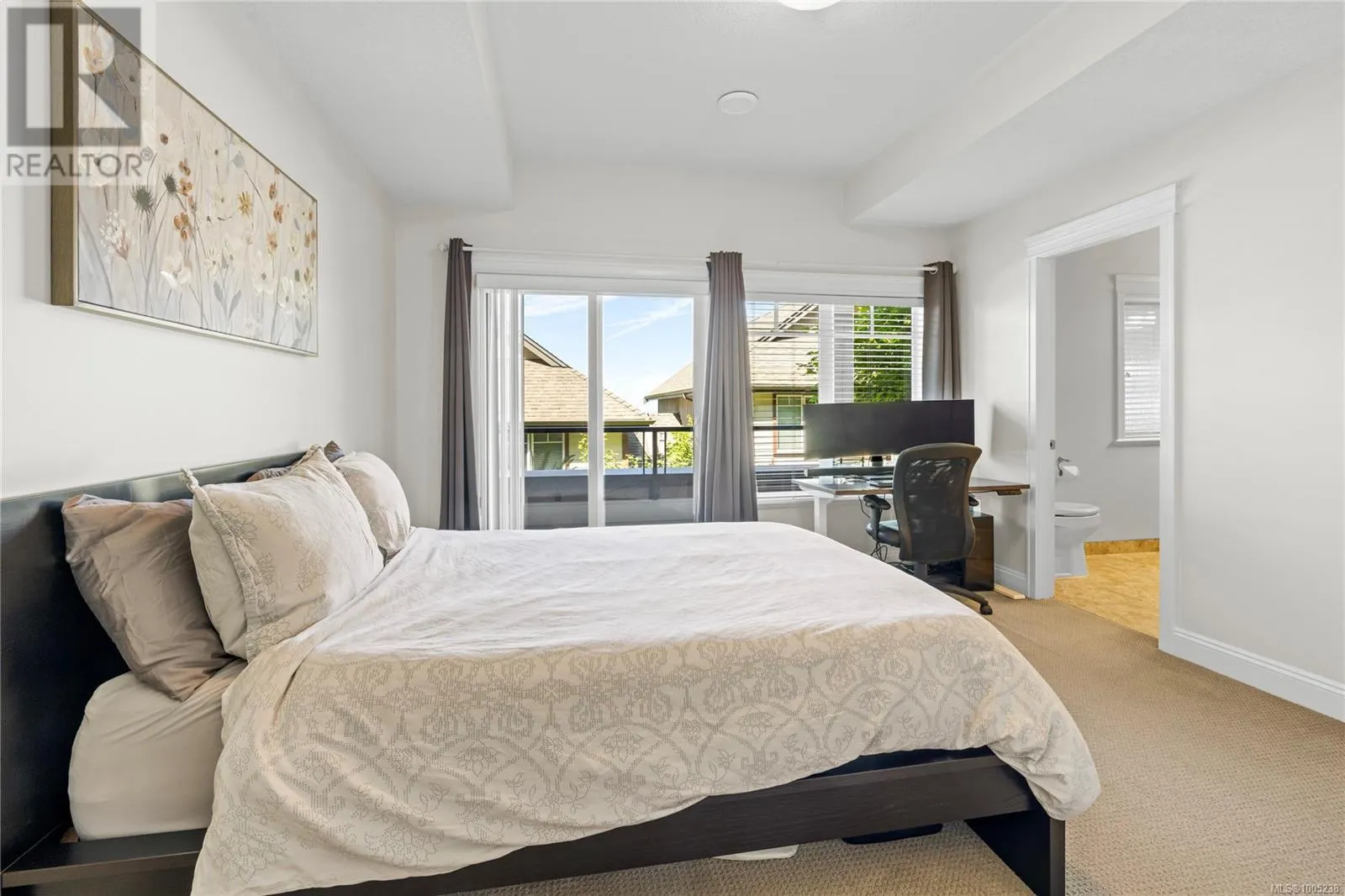 106 4745 Grandview Crt