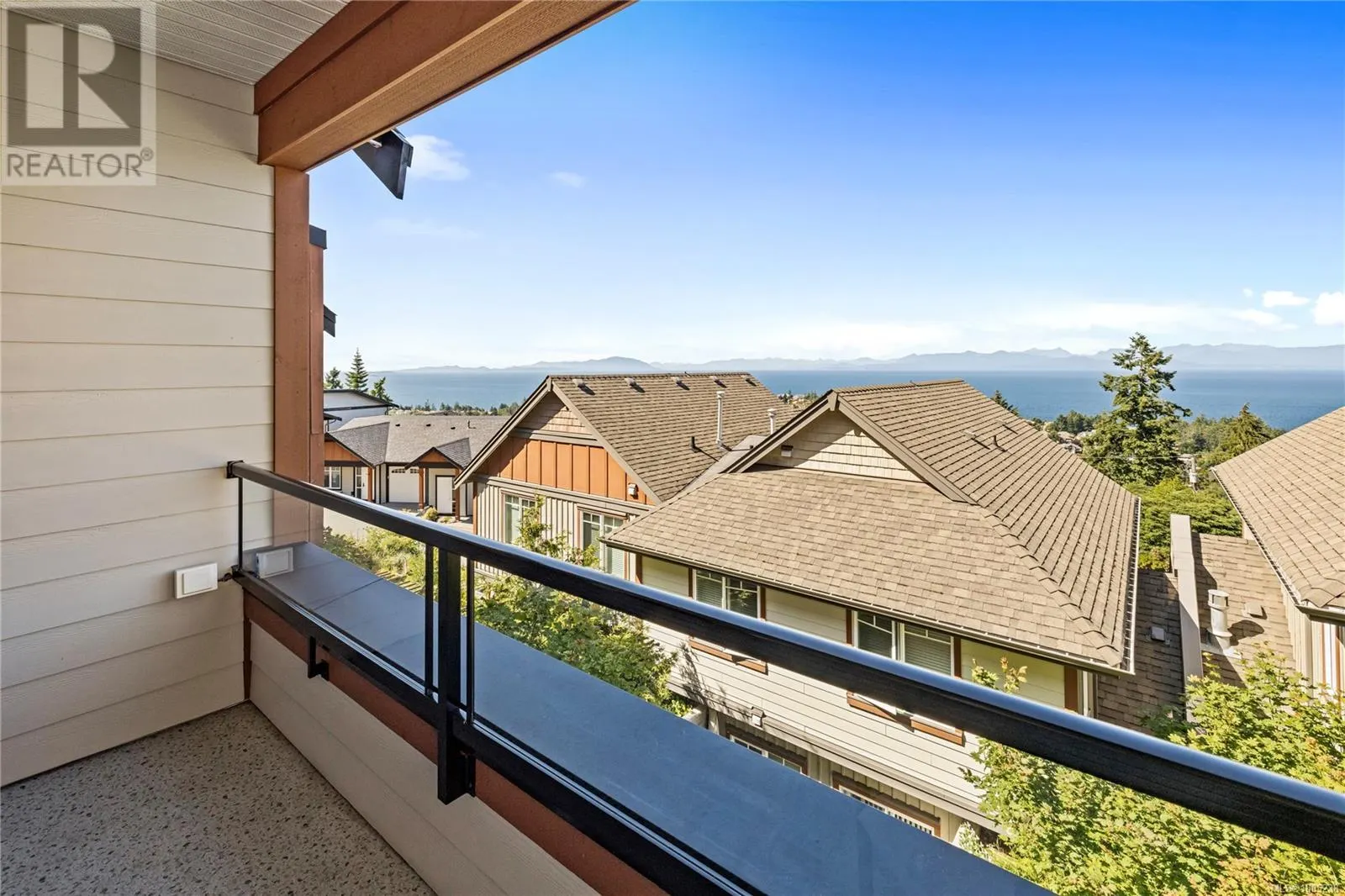 106 4745 Grandview Crt