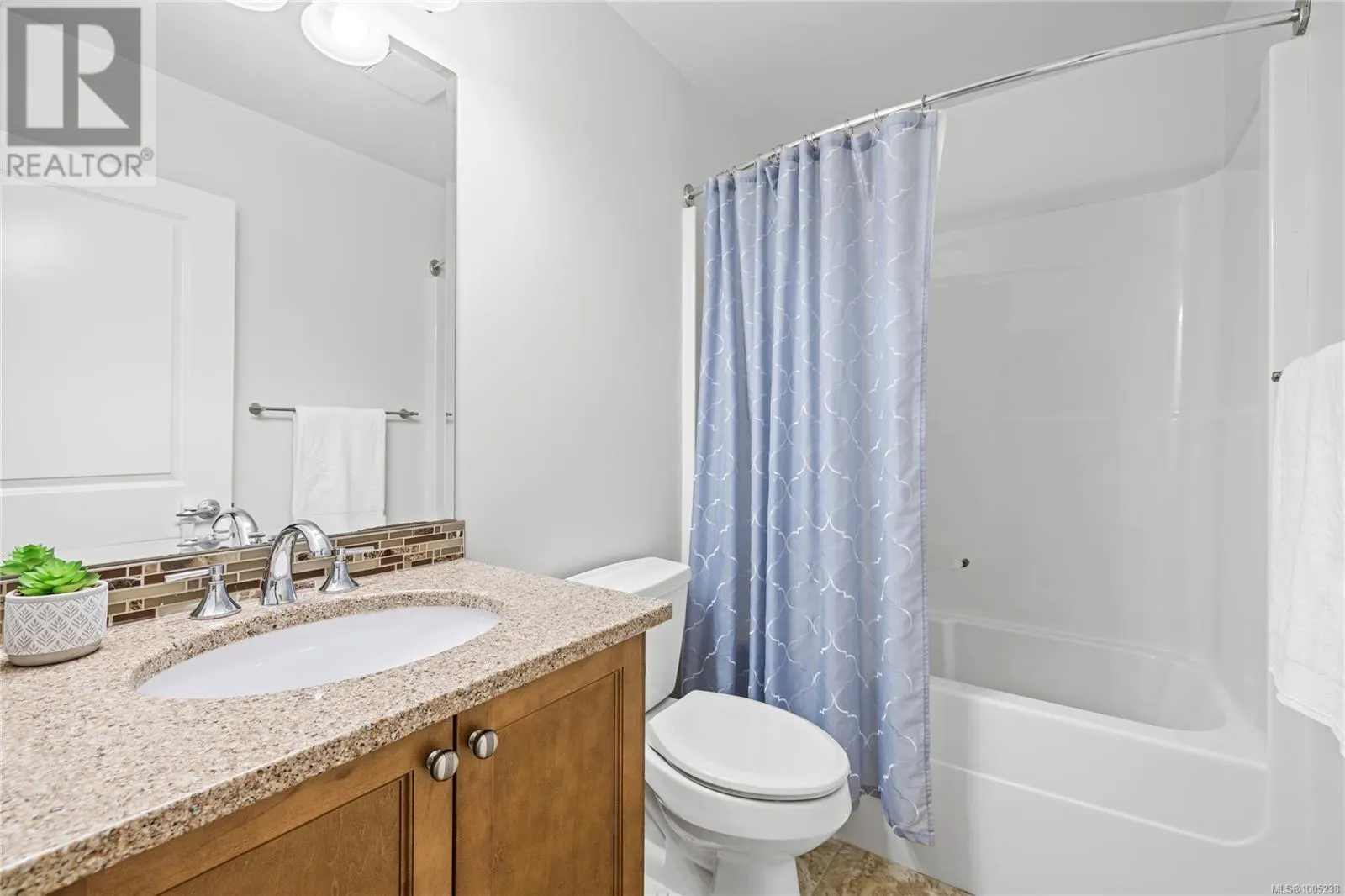 106 4745 Grandview Crt