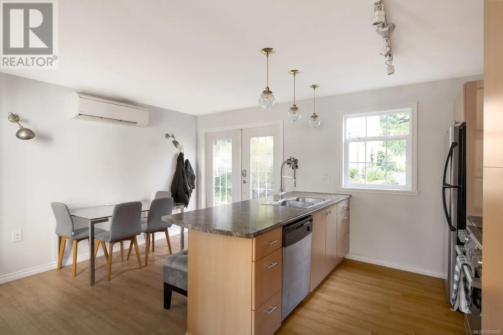 1227 Lockley Rd