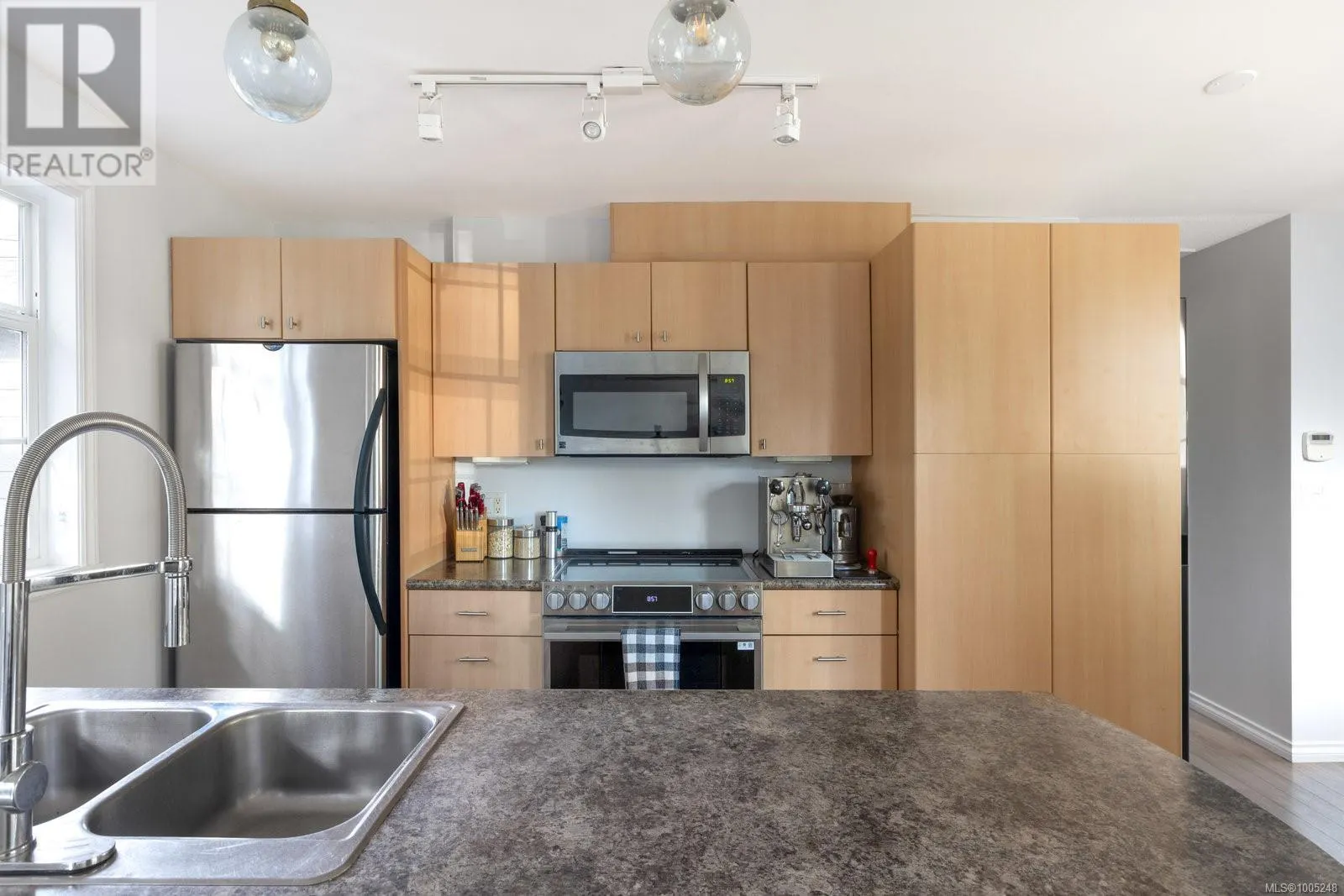 1227 Lockley Rd