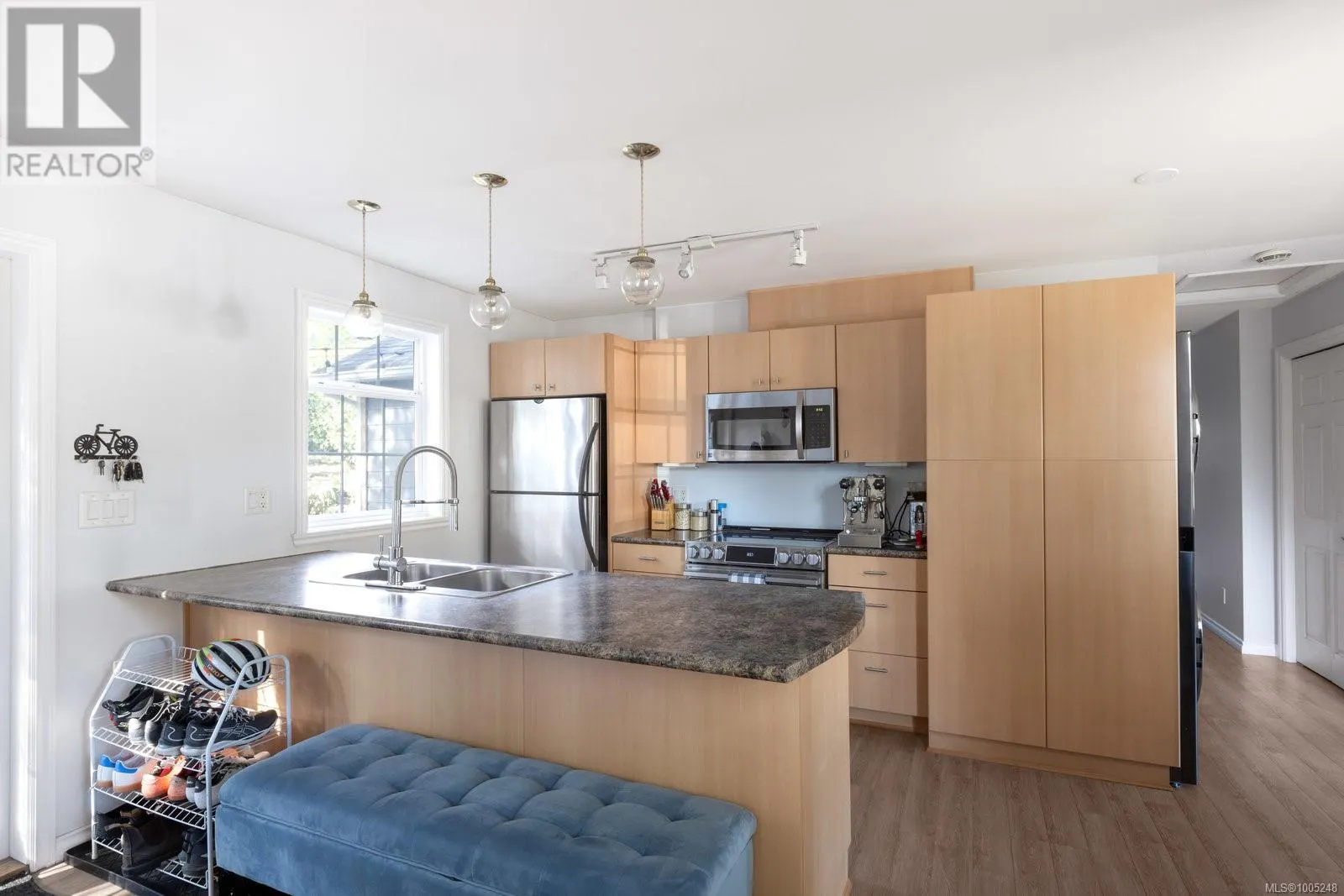 1227 Lockley Rd