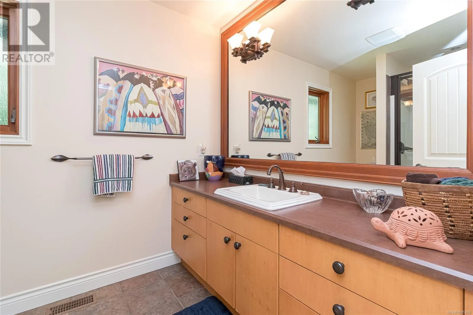 7014 Beach View Crt
