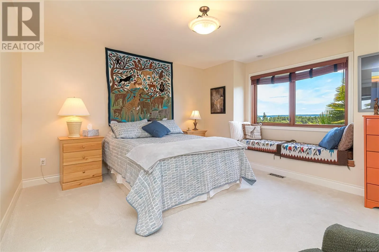 7014 Beach View Crt