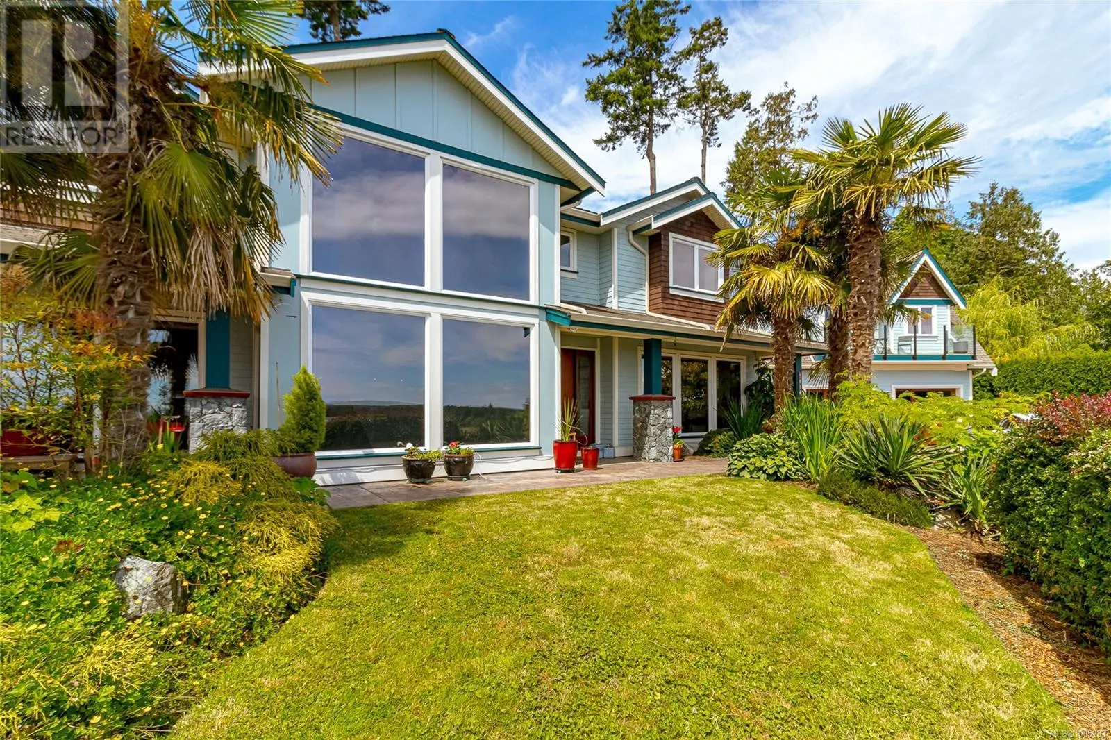 7014 Beach View Crt