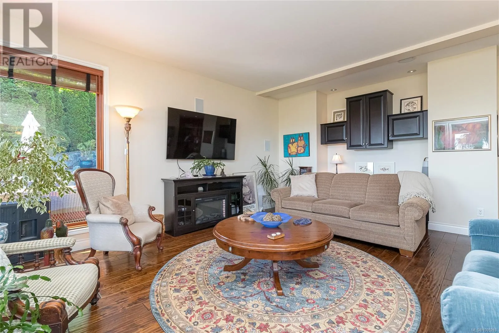 7014 Beach View Crt