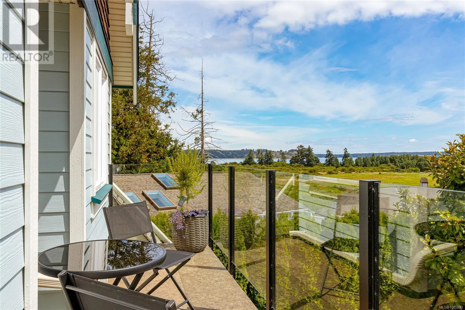7014 Beach View Crt