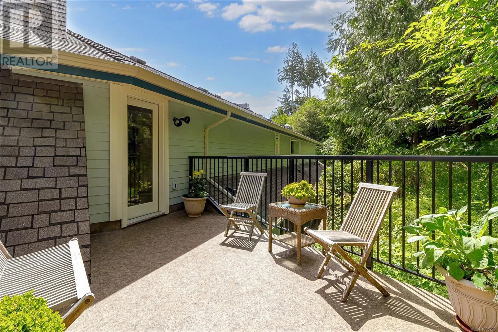 7014 Beach View Crt