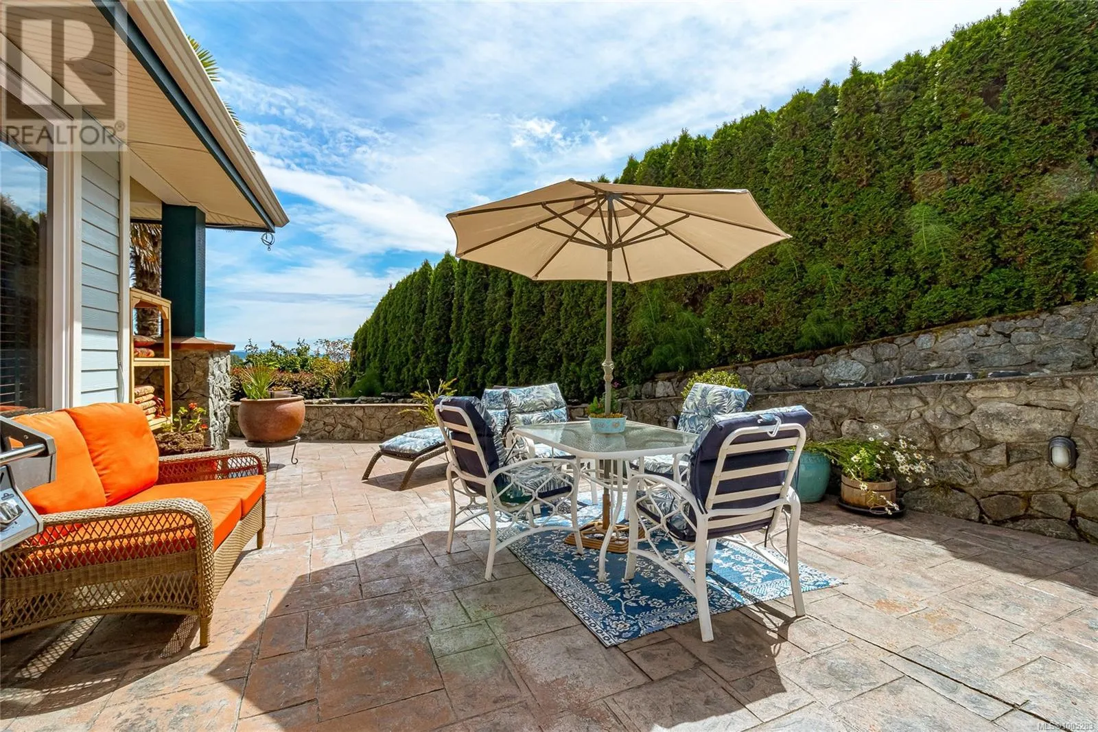 7014 Beach View Crt