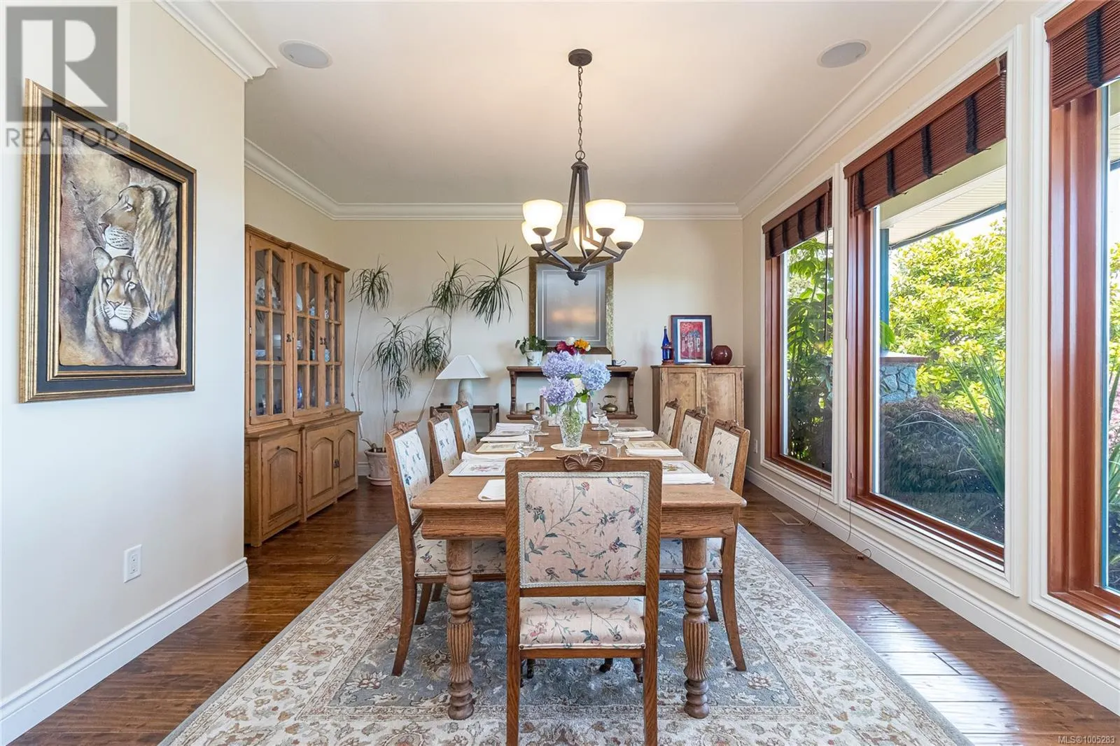7014 Beach View Crt