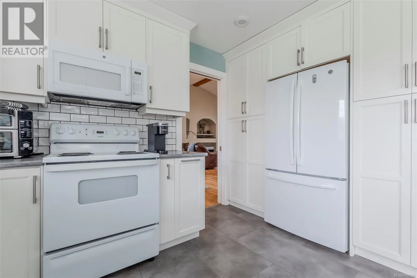 6050 Eagle Ridge Terr