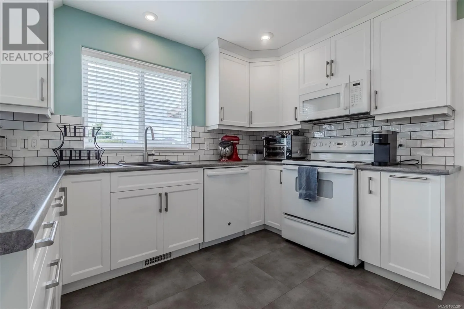 6050 Eagle Ridge Terr