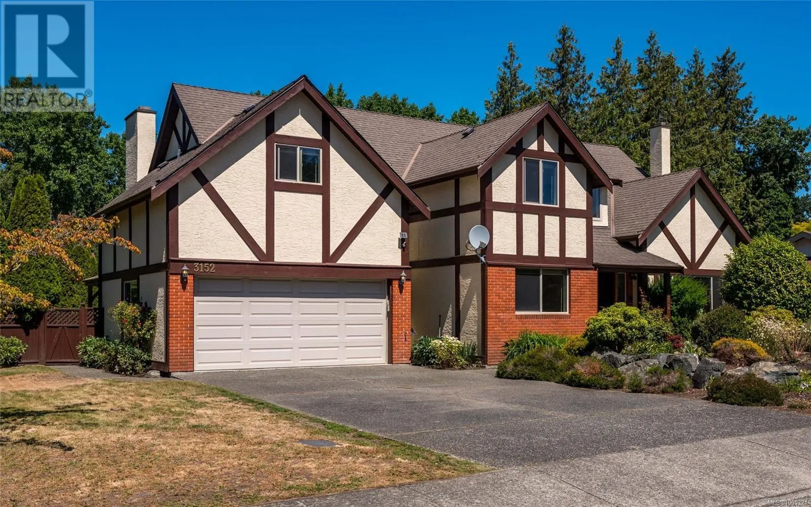 3152 Wessex Close
