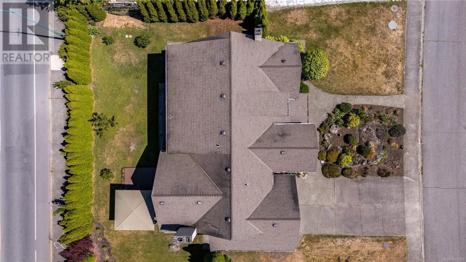3152 Wessex Close