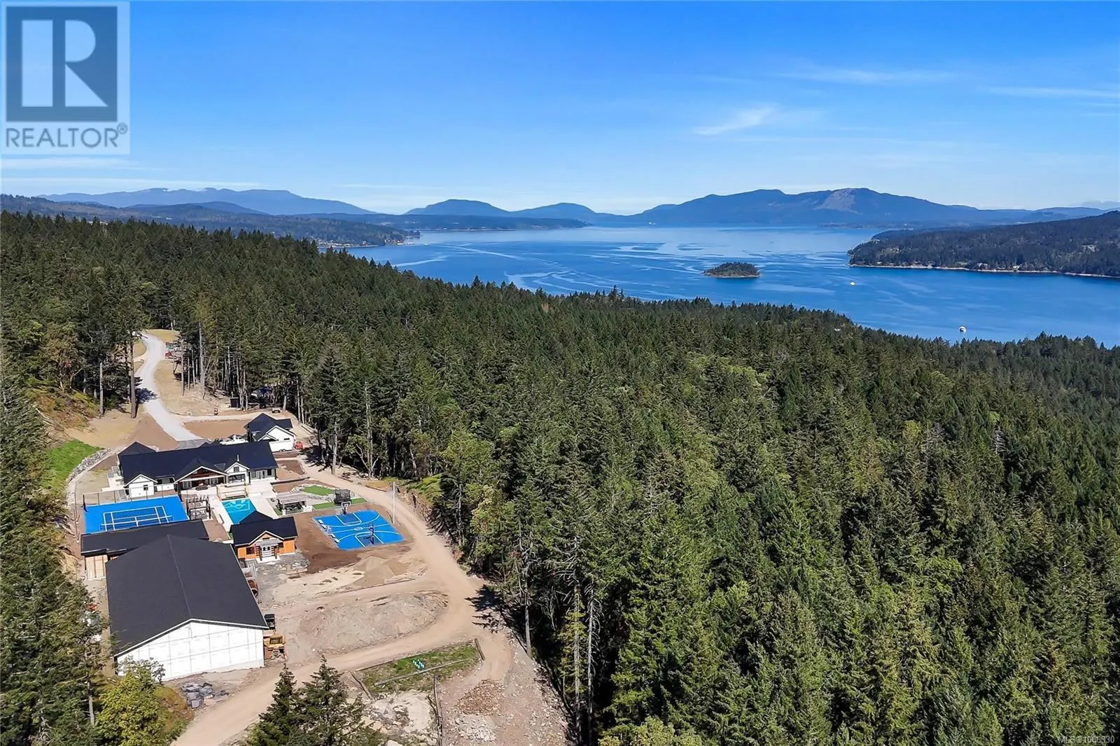 6707 Willis Point Rd