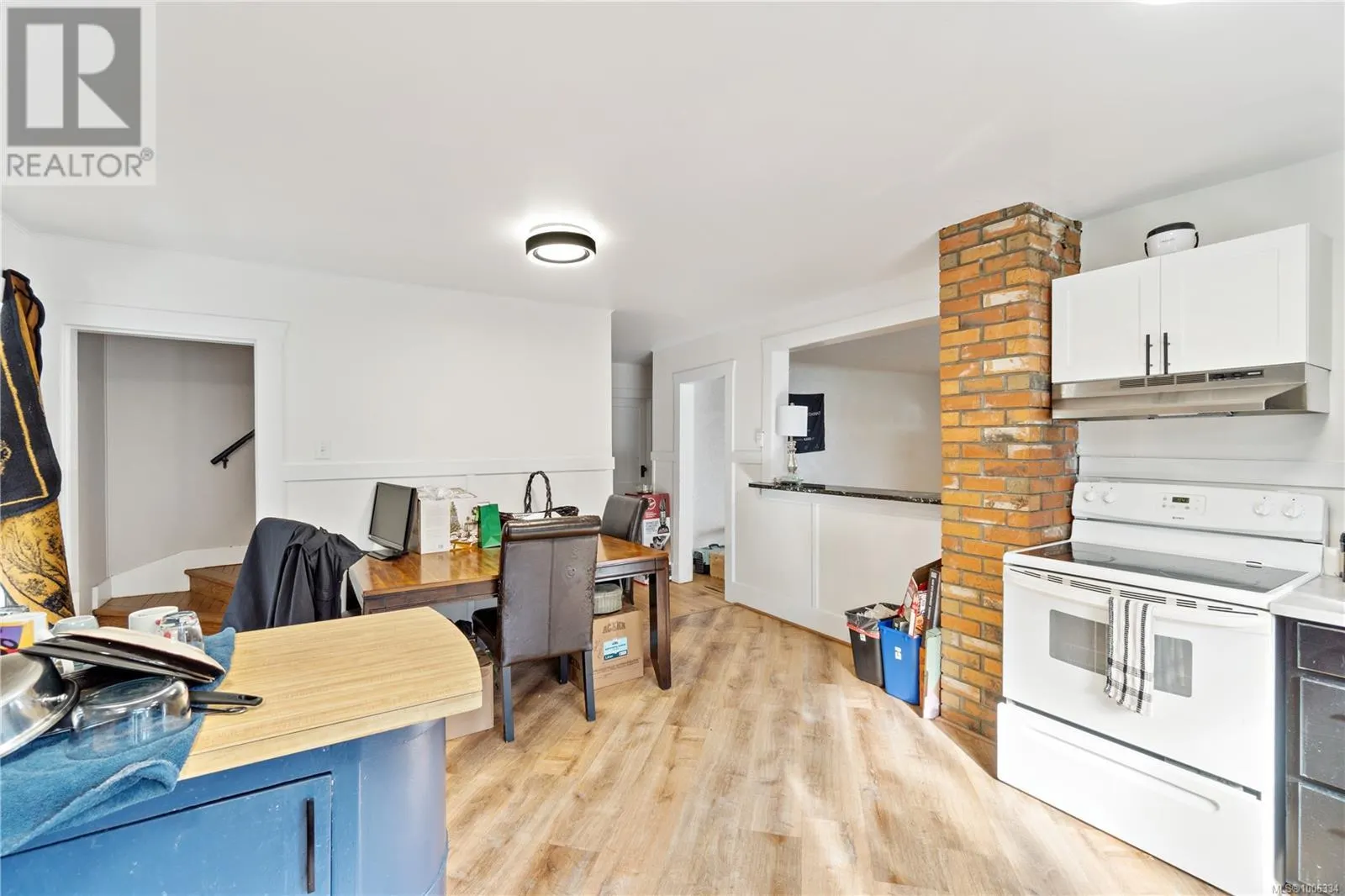 401 Hamilton Ave