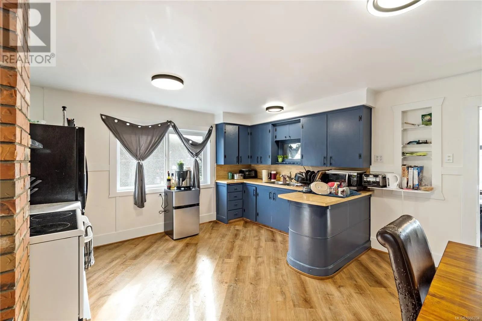 401 Hamilton Ave