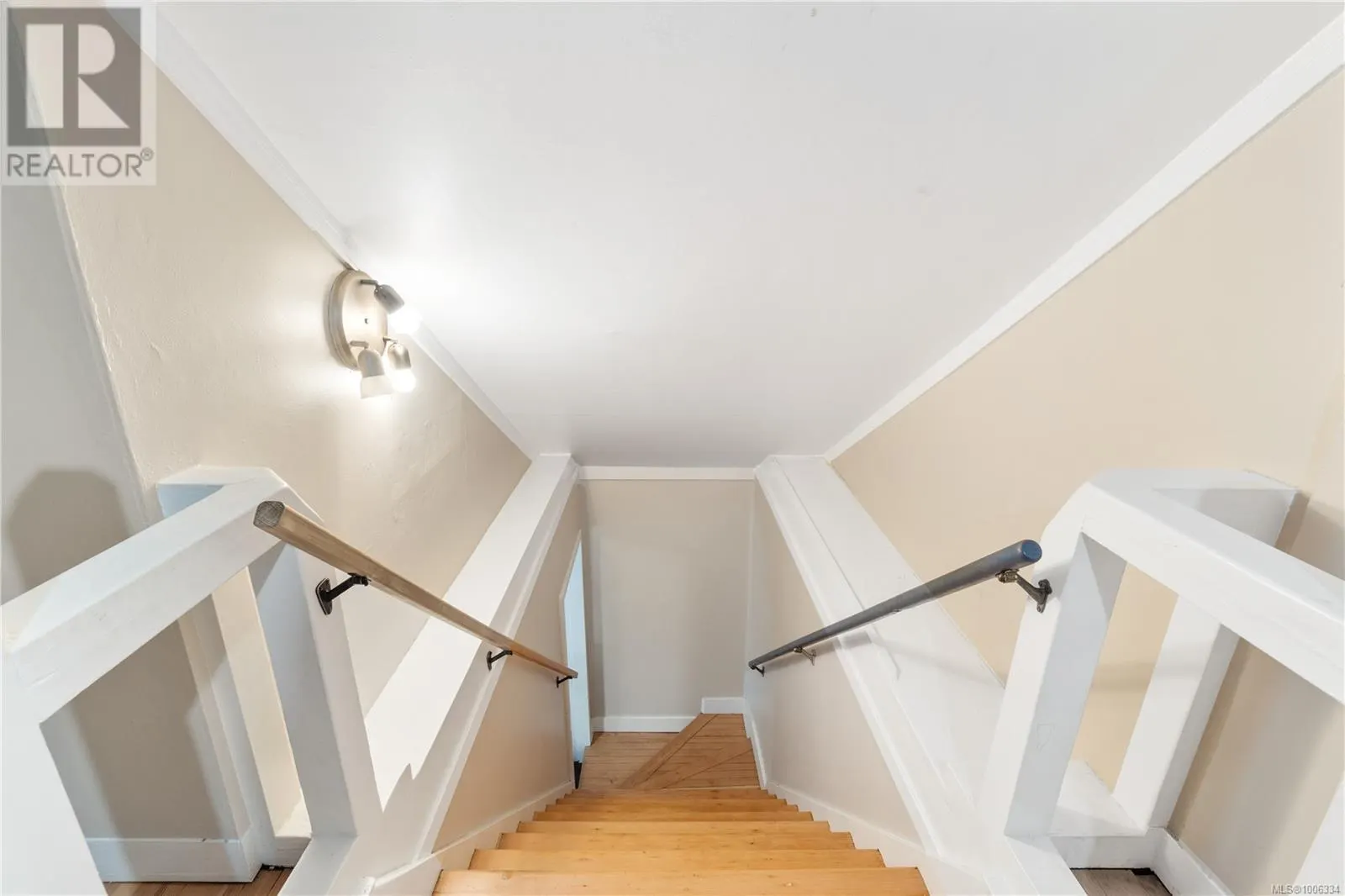 401 Hamilton Ave