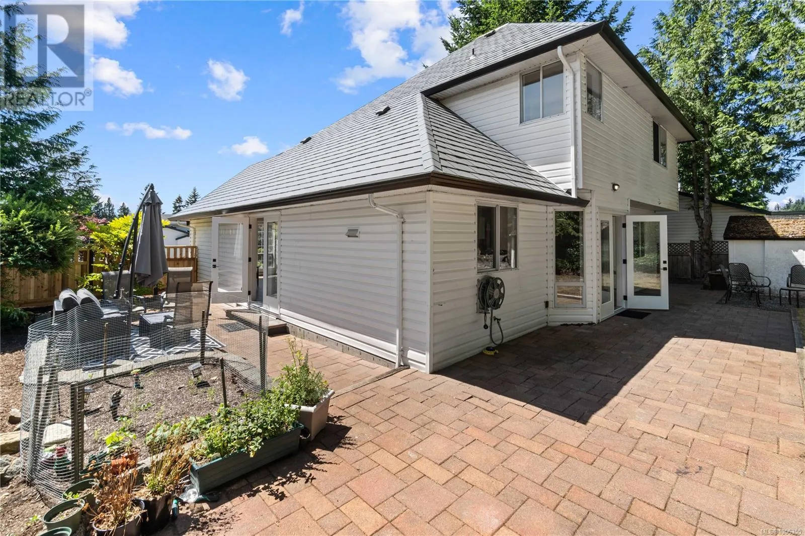 4360 Glencraig Dr