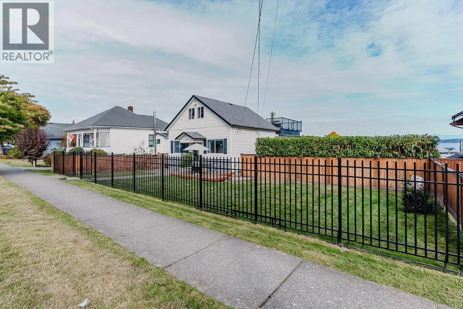 446 Kennedy St