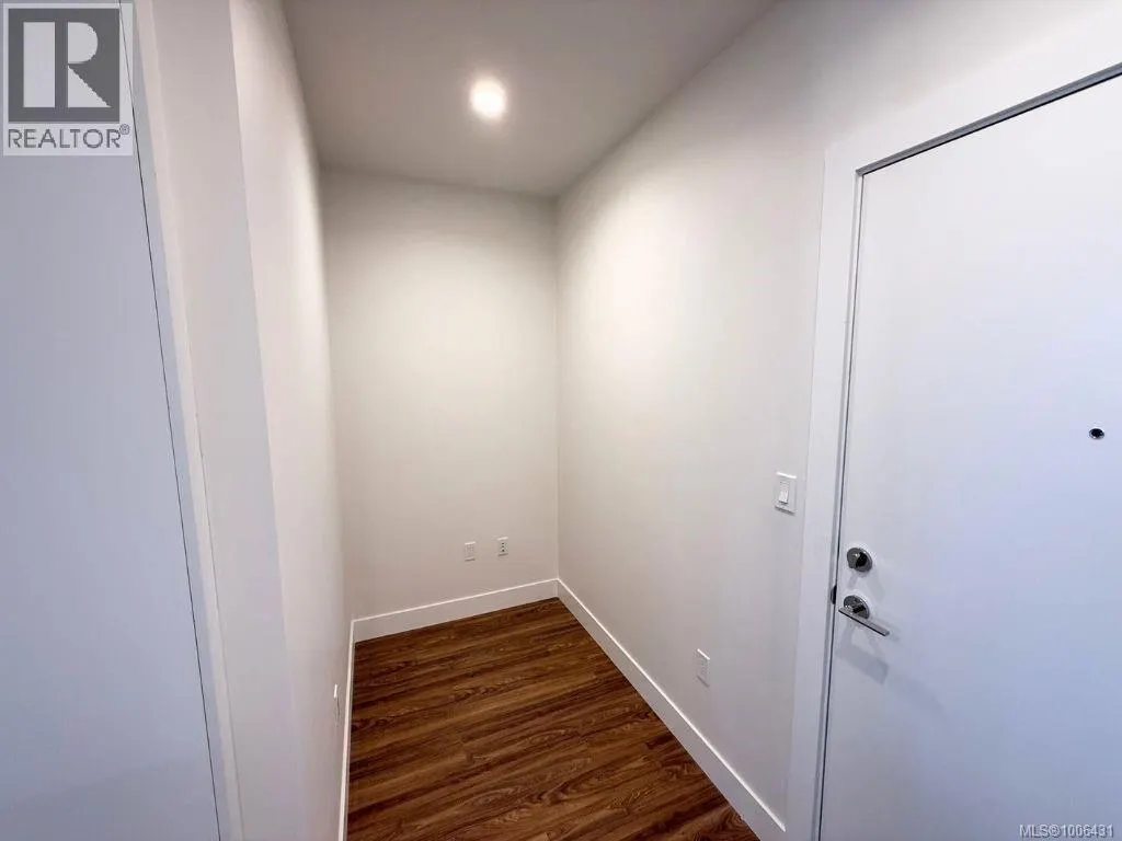 107 6320 Sentinal Dr