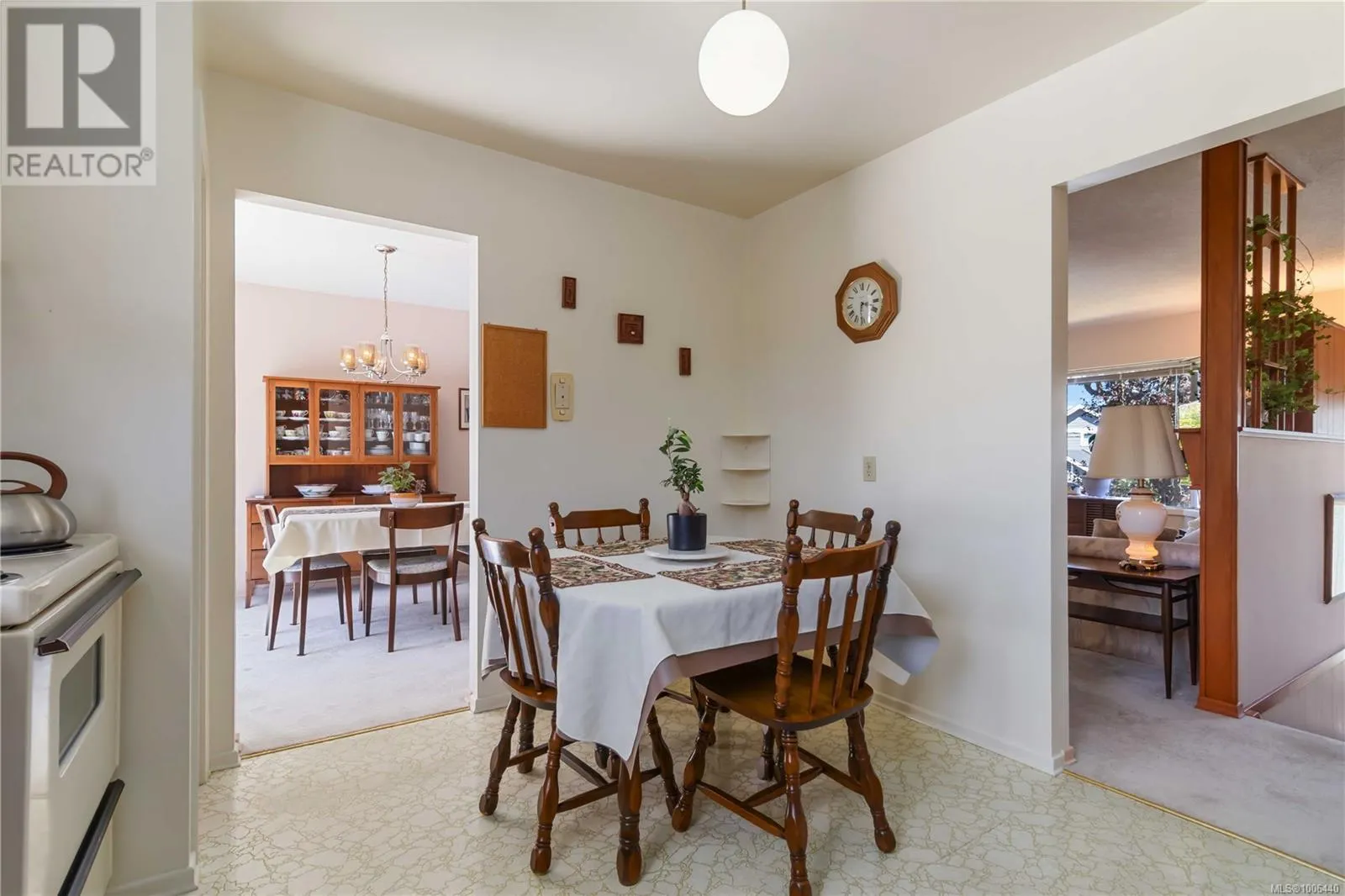 9924 Bessredge Pl