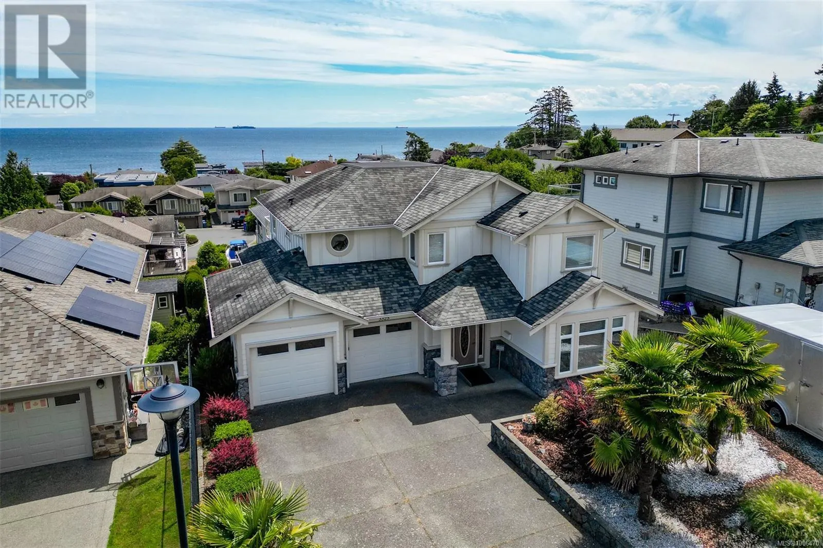 3325 Aloha Ave