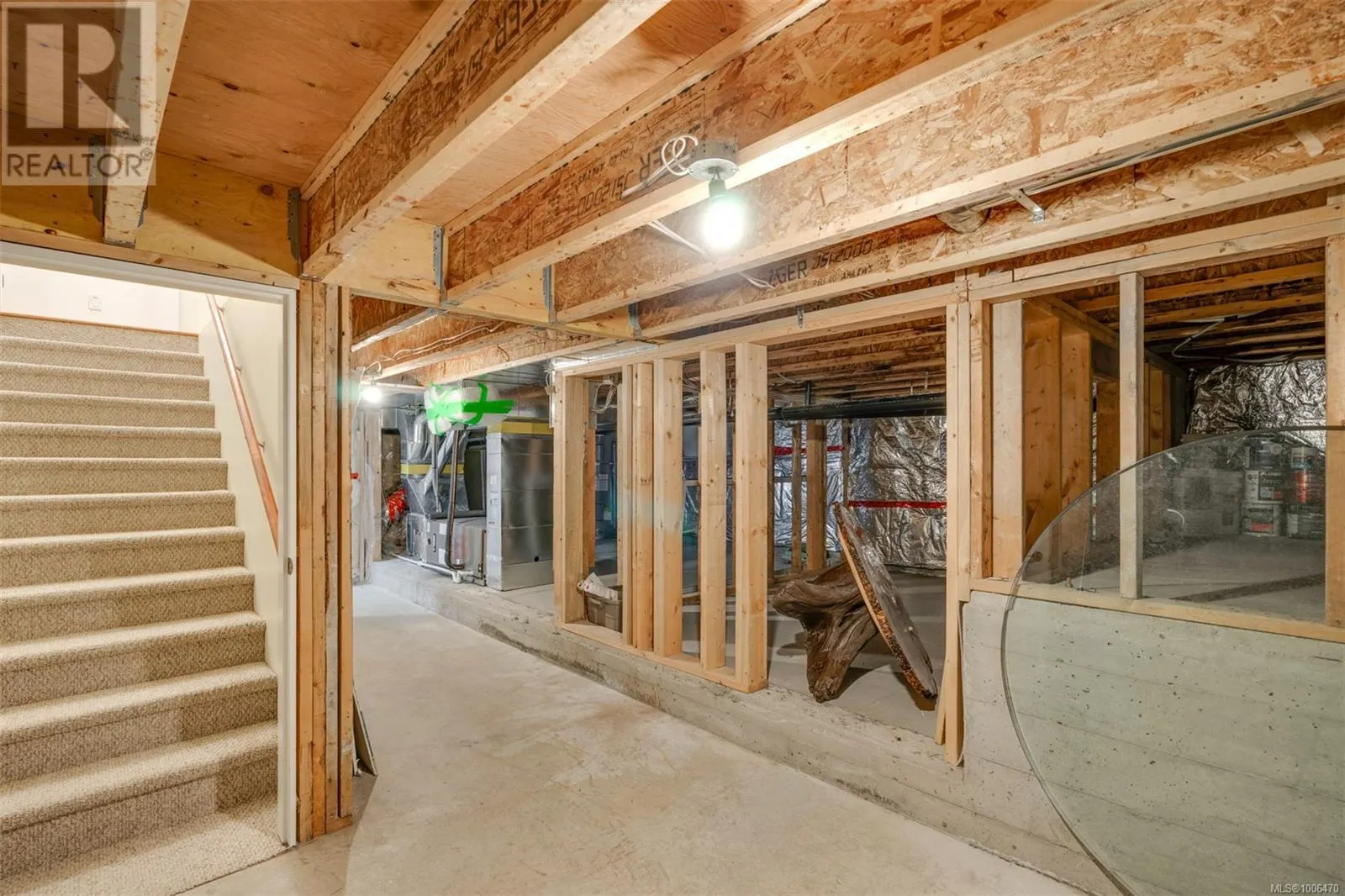 3325 Aloha Ave