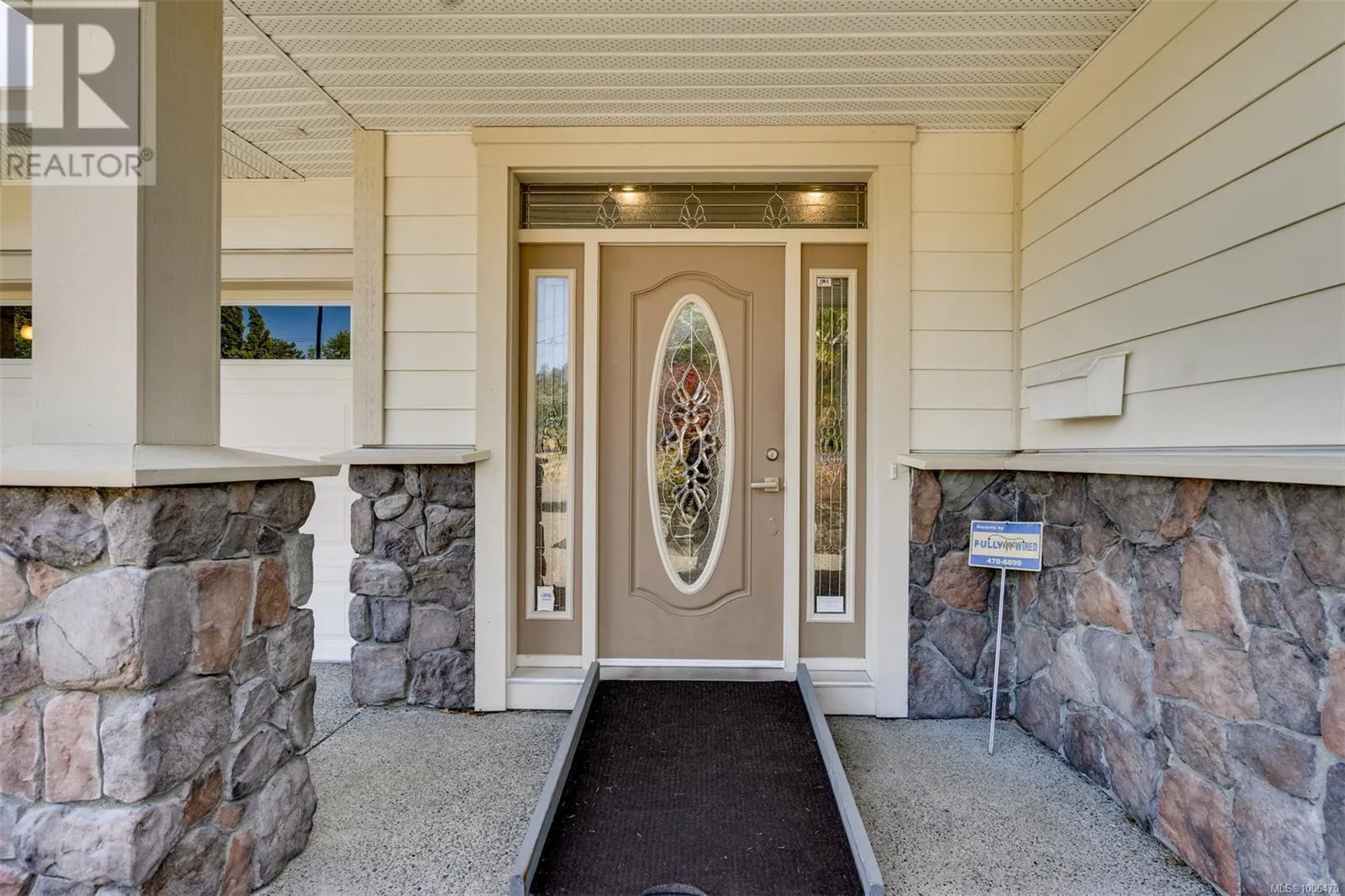 3325 Aloha Ave
