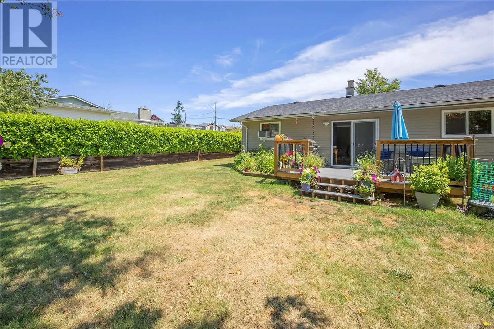 2188 Lark Cres