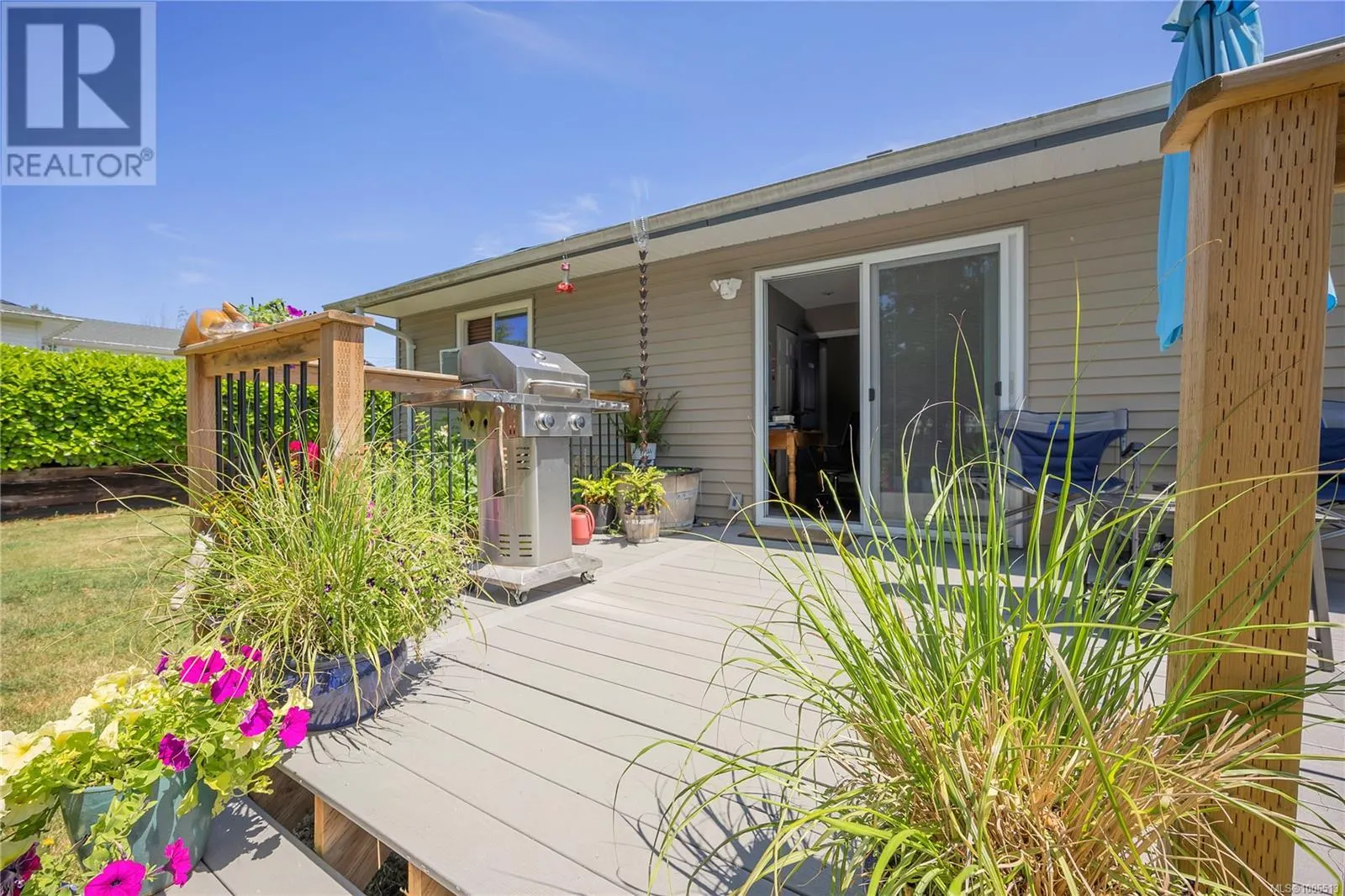 2188 Lark Cres
