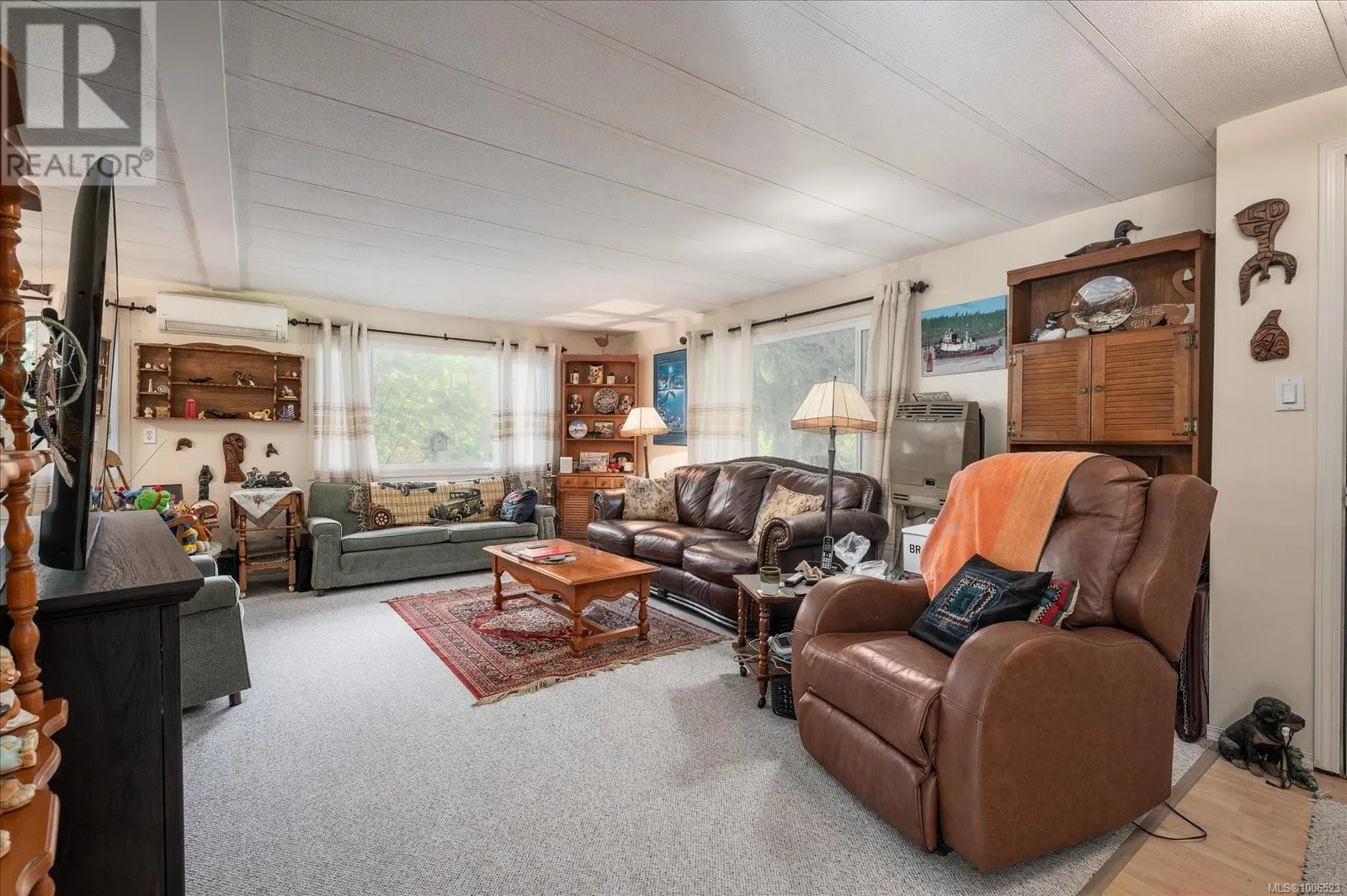 4858 Homestead Way