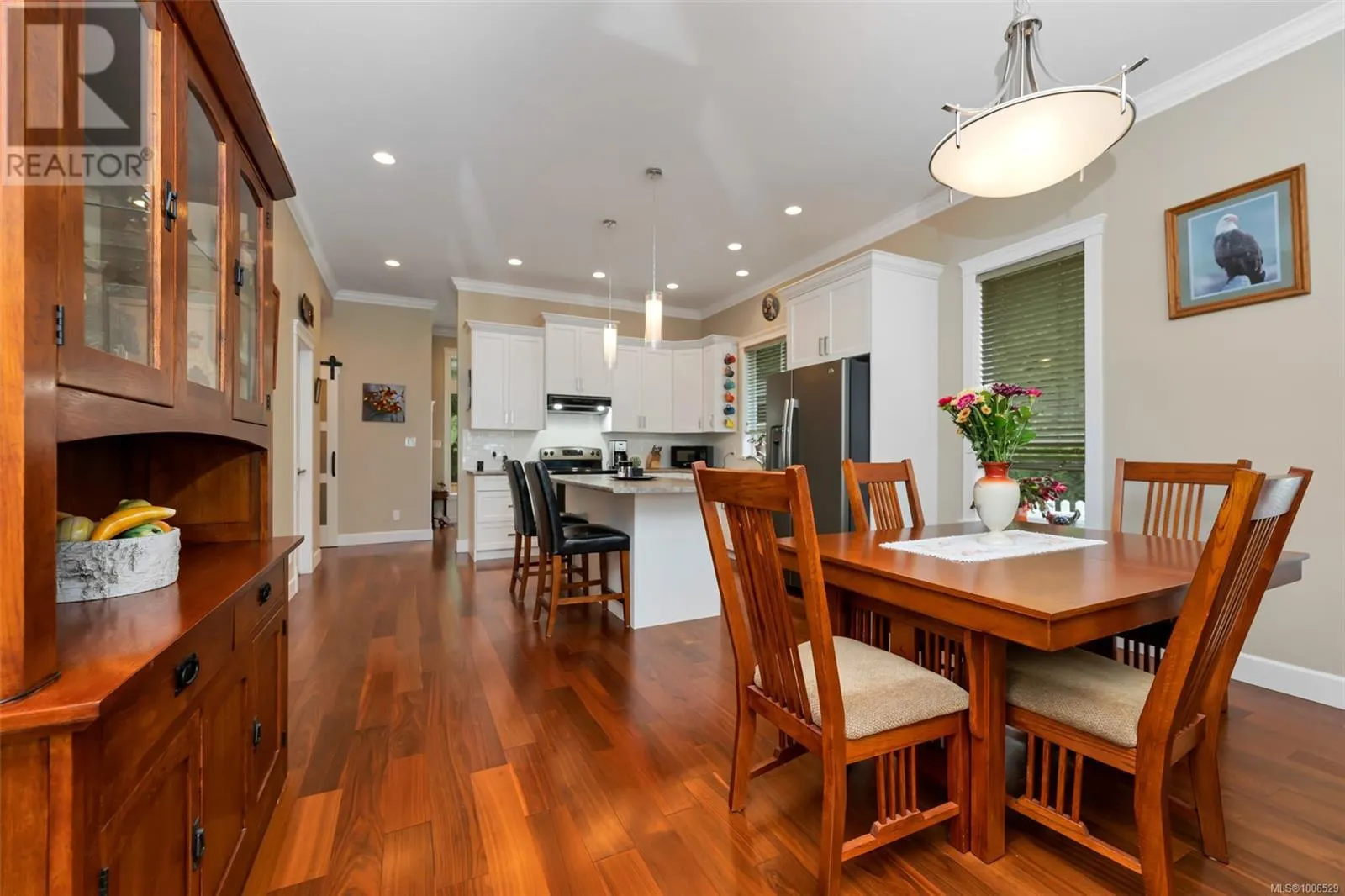2175 Renfrew Rd