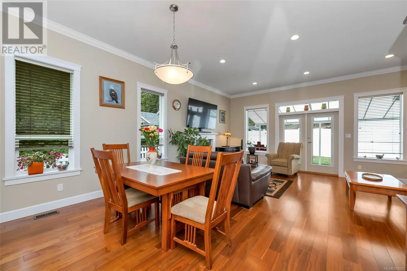 2175 Renfrew Rd