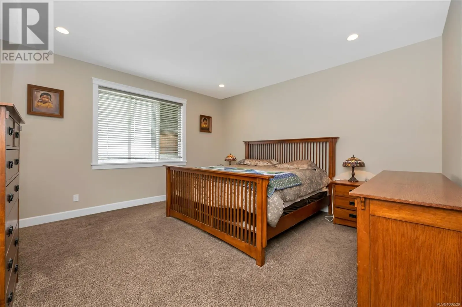 2175 Renfrew Rd