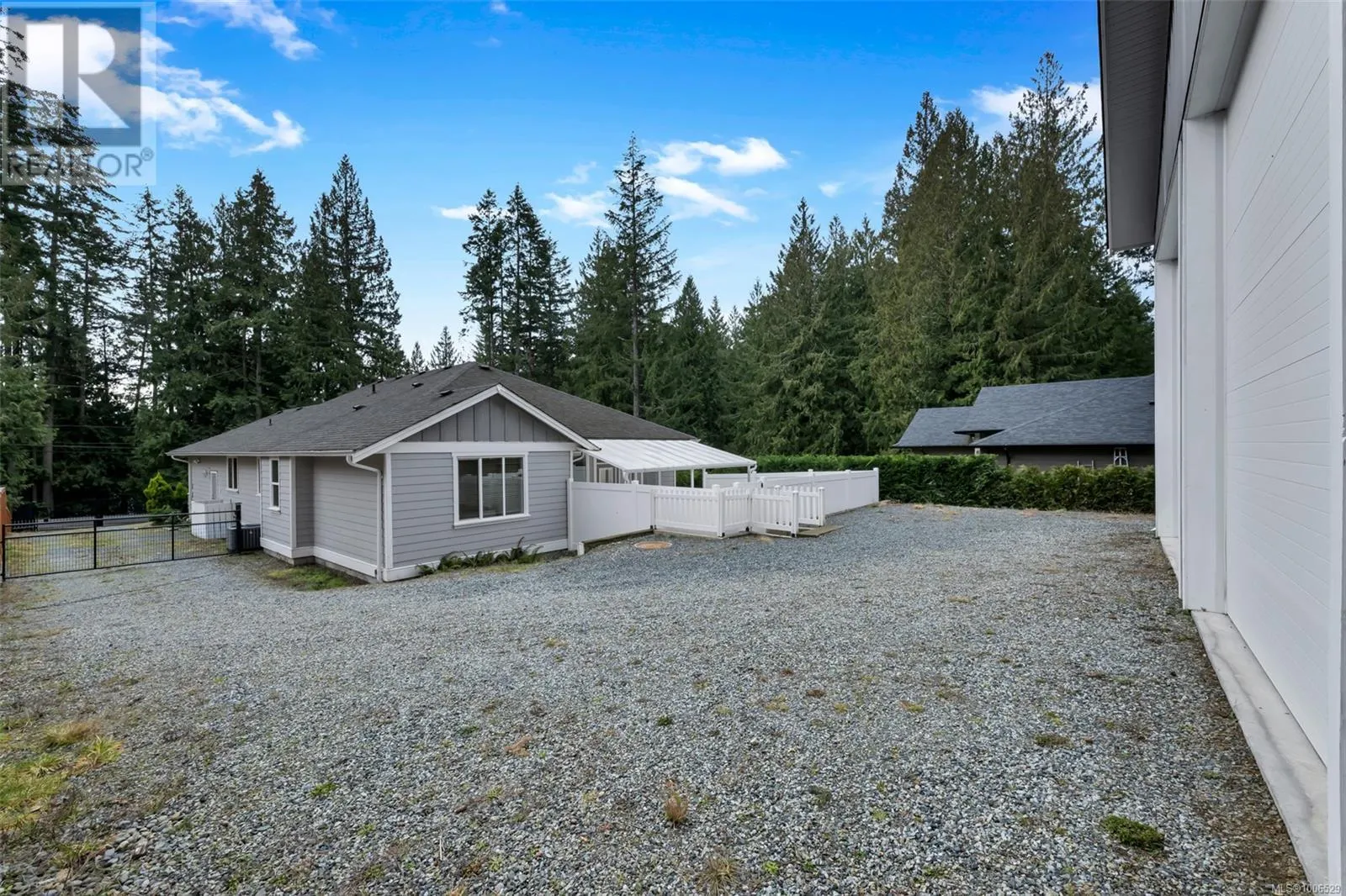 2175 Renfrew Rd