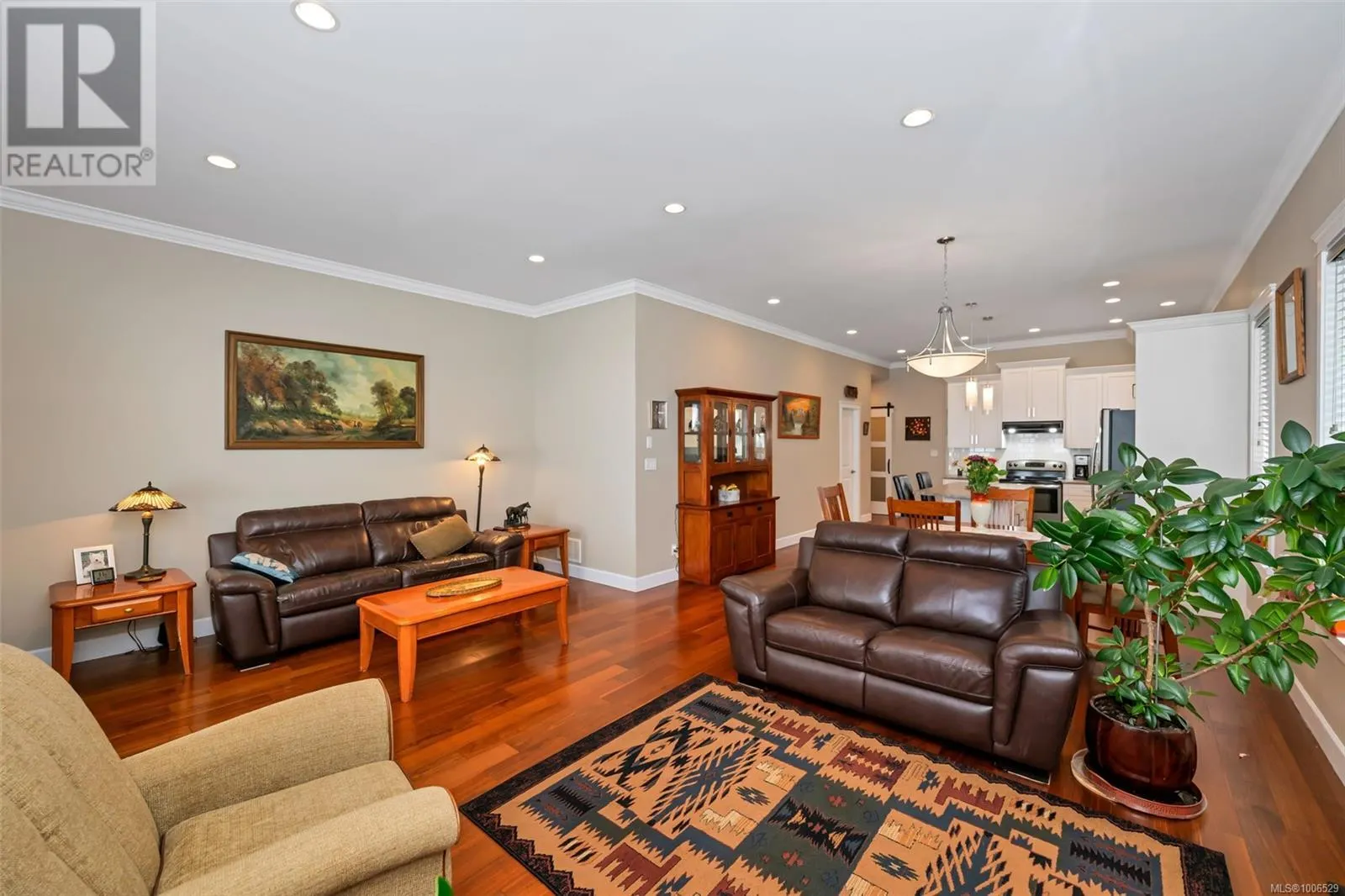 2175 Renfrew Rd