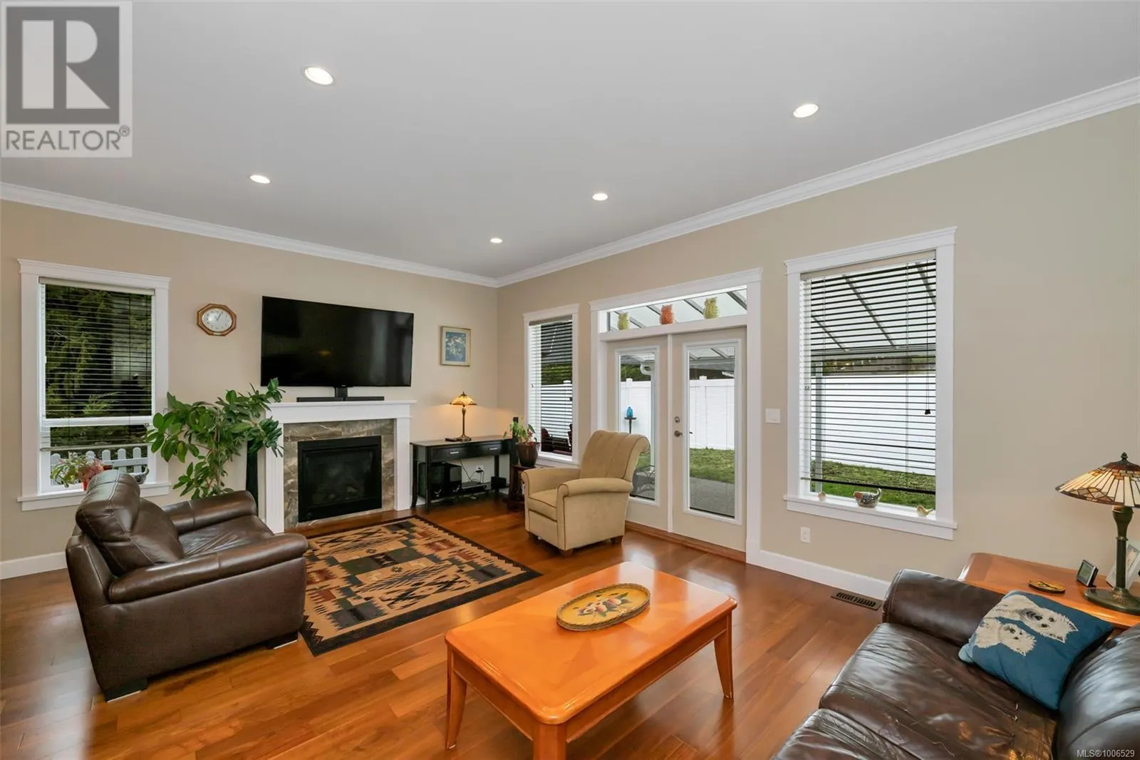 2175 Renfrew Rd